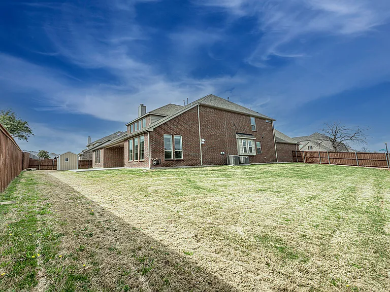 2320 Lewis Canyon Dr — Photo 14