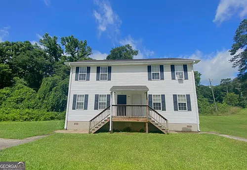 160 Smith Ave #B Photo 1