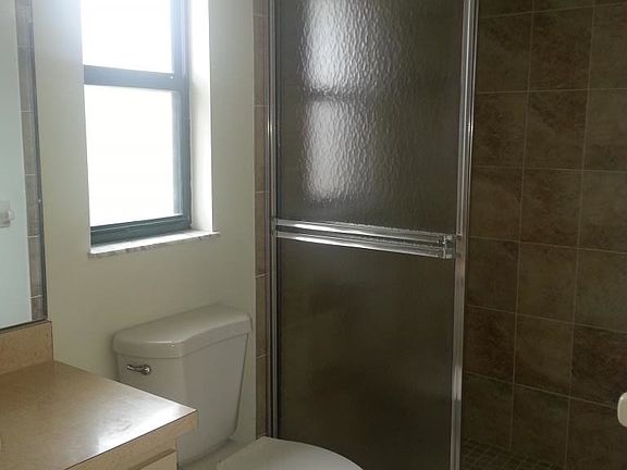 5th image of 4367 S Alpine Ave
