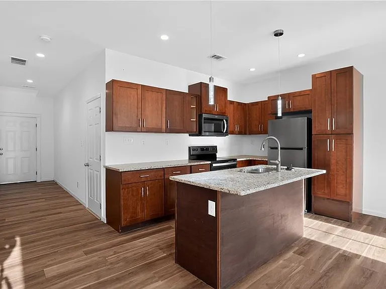 4011 Redan Rd #5 — Photo 4