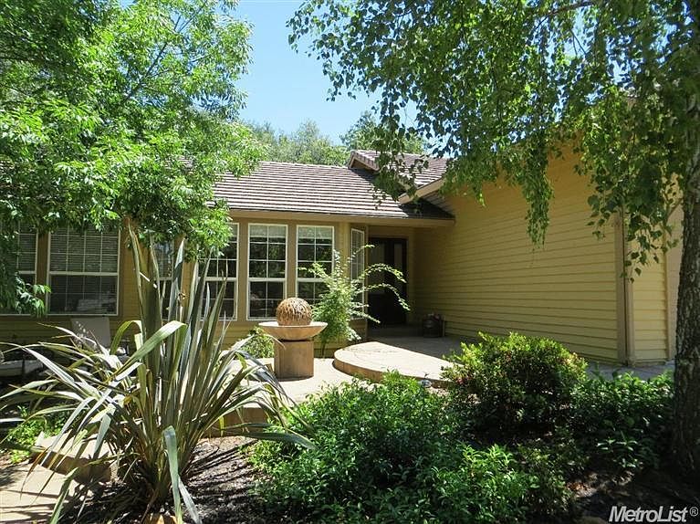1st image of 3617 Canoga Ln