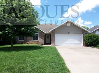 3963 S El Susan Ave, Springfield, MO 65807