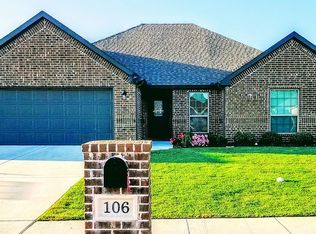 106 Prarie Grass Dr, Whitesboro, TX 76273