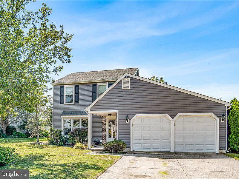 1st image of 6 Hampshire Ct