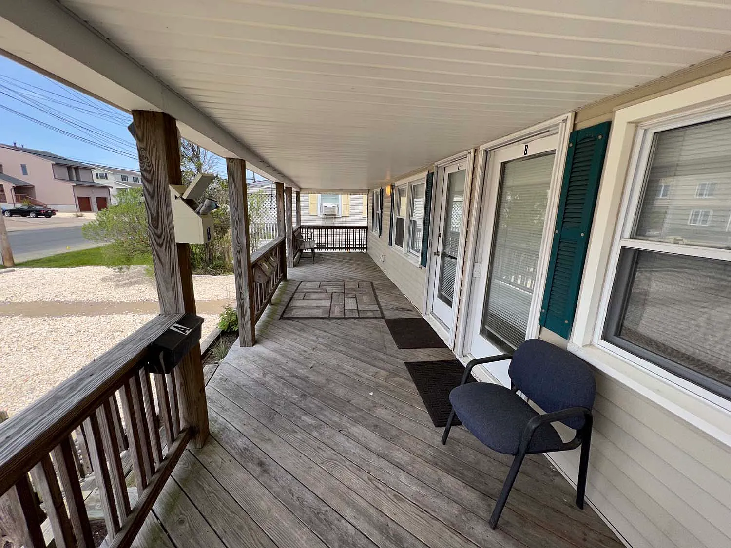 2 bed, $1,200 — Photo 2
