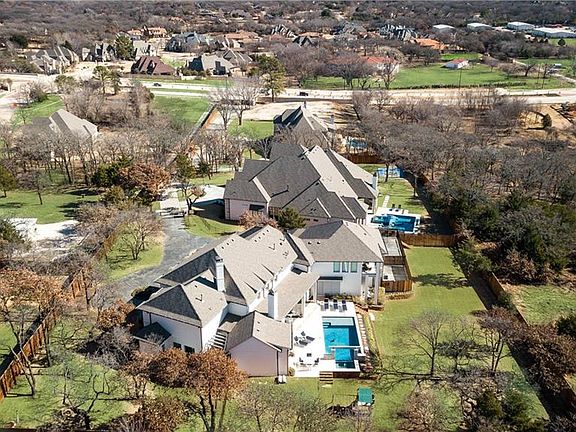 5th image of 890 Randol Mill Ave