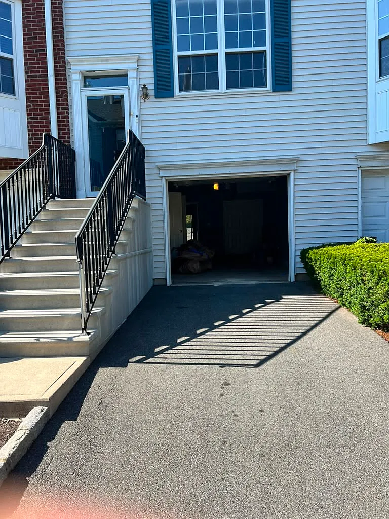2 bed, 1676 sqft, $3,500 — Photo 2