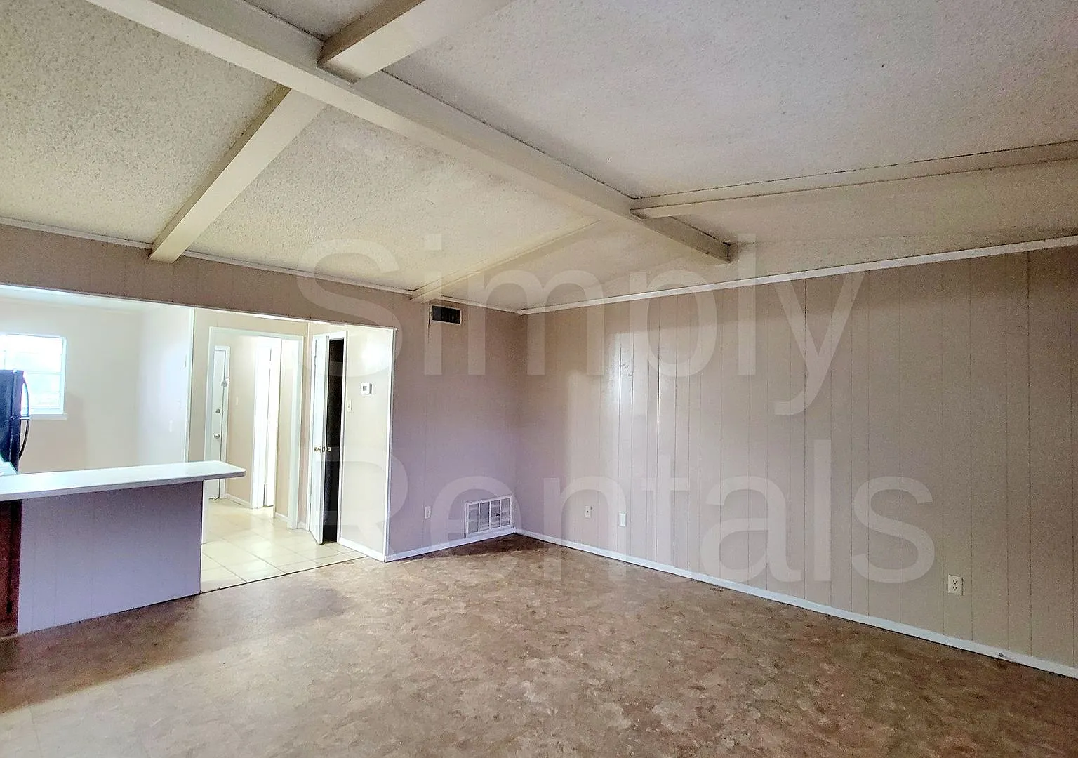 400 Bill Bradford Road — Photo 1