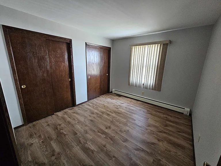 302 Merrill Ave — Photo 31