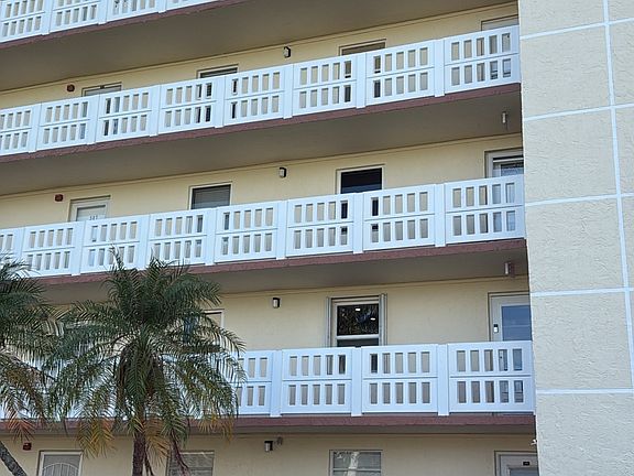 3rd image of 321 SE 3rd St APT 408