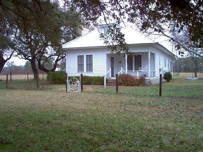 1st image of 3481 County Road 2600