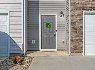 14 Sunriff Ct, Greer, SC 29651