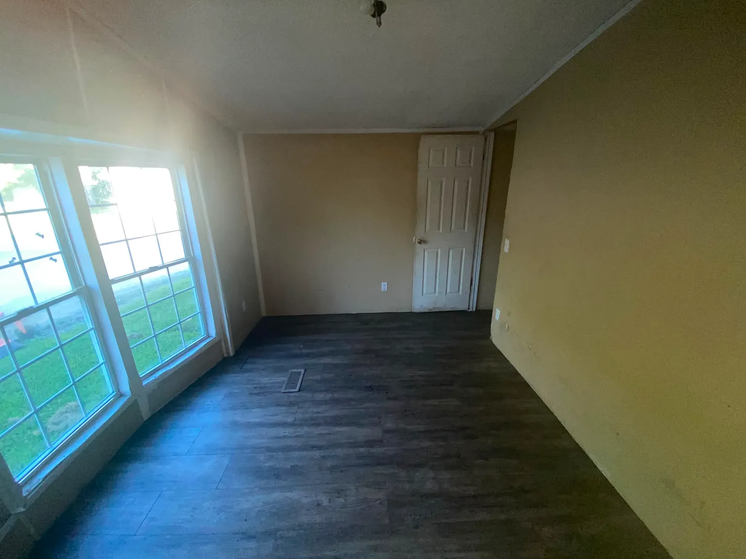 2 bed, 980 sqft, $665 — Photo 4
