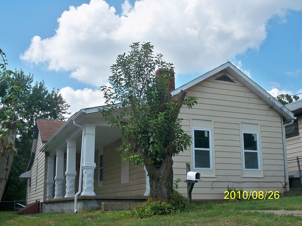 1st image of 477 Warwick Ave