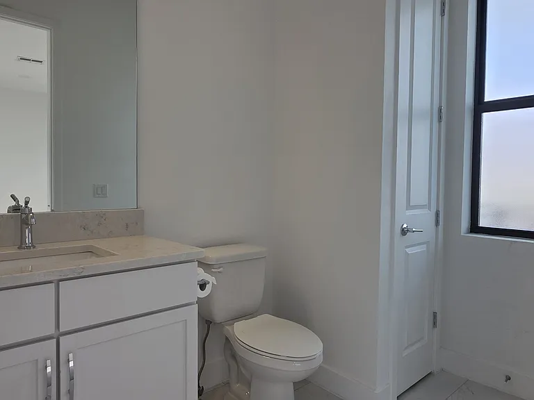 2511 N Grady Ave #6 — Photo 33