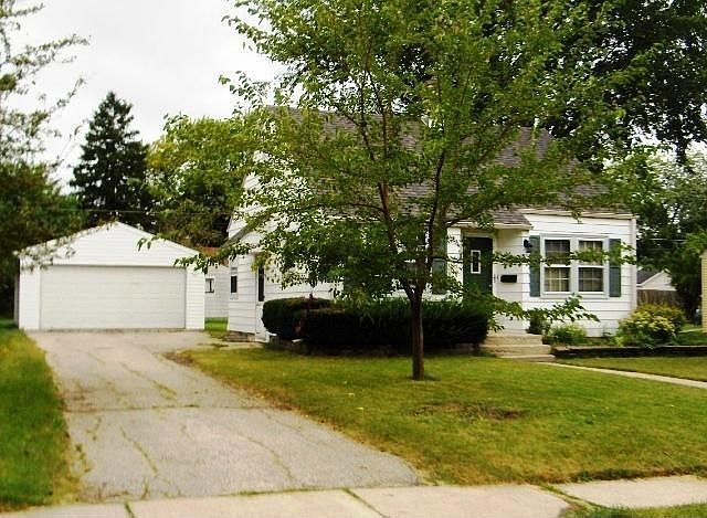 1st image of W164N8433 Hiawatha Ave