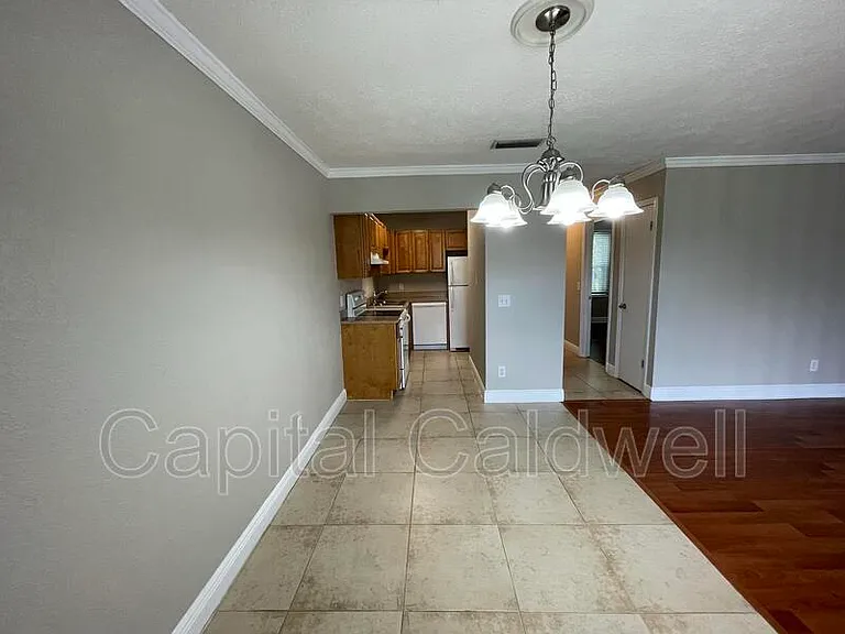 13686 Orange Sunset Dr #201 — Photo 11