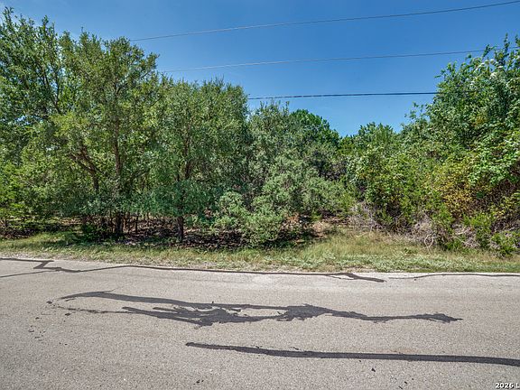 2nd image of 866 DEEP WATER DR LOT 10
