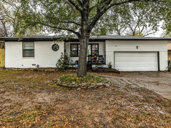 4828 E 35th St, Tulsa, OK 74135