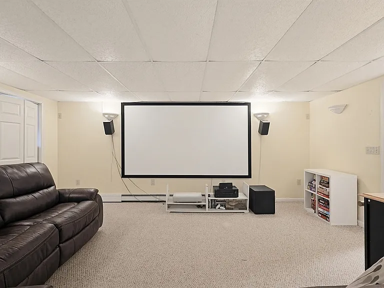 35 Millbrook Dr #35 — Photo 14