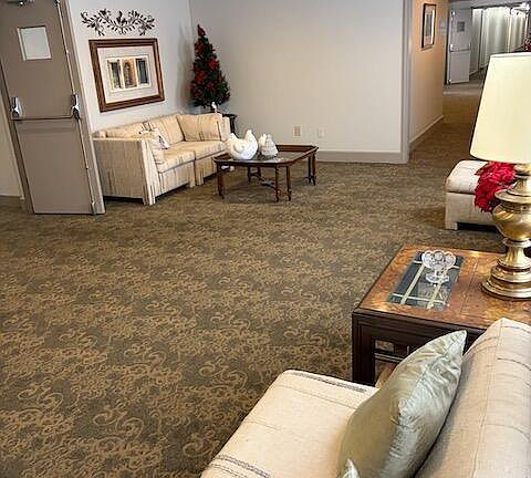 4th image of 4125 Browns Ln Unit 114