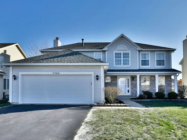 2266 Jason Dr, Montgomery, IL 60538
