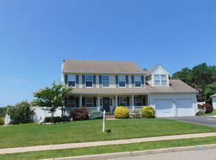 257 Oak Forest Dr, Brick, NJ 08724