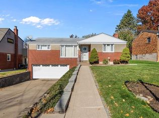 420 Blossom Dr, Pittsburgh, PA 15236