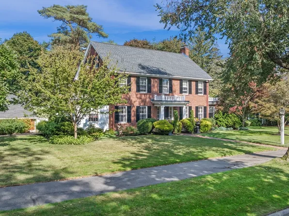 19 Elmwood Rd, Marblehead, MA 01945