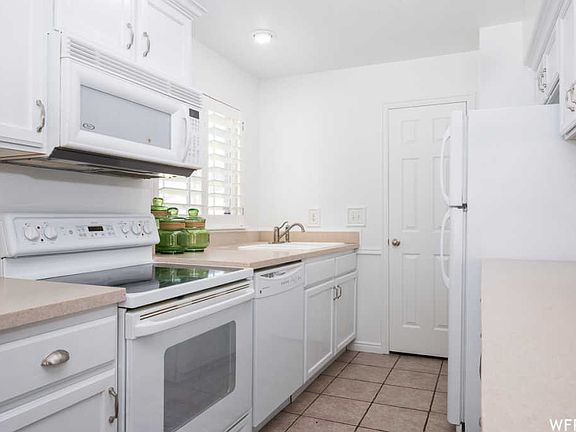 4th image of 10518 S Sage Vista Way #324