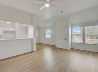 5025 Irish Mountain Dr, Fort Worth, TX 76123