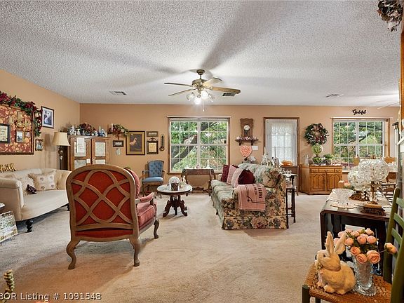3rd image of 42775 Timber Ridge Rd