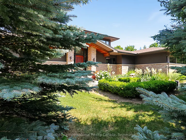 4 Holly Ct — Photo 47