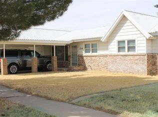 1316 W Cottonwood Ave, Lovington, NM 88260