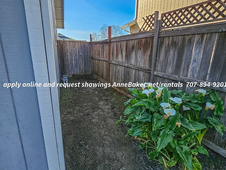 127 Melva Ct — Photo 31