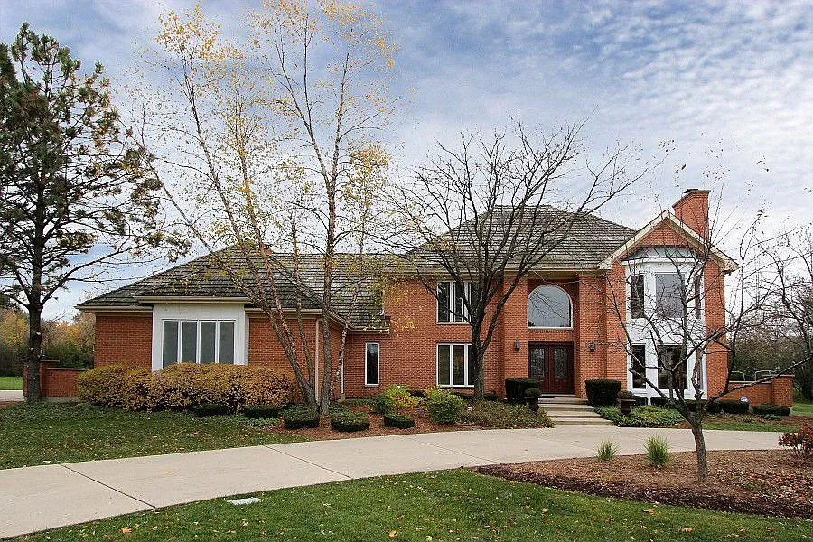 13 Shoreside Dr photo 1