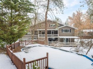 11825 N Fairwood Dr, Spokane, WA 99218