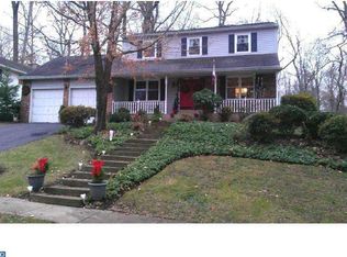 663 Woodlyn Dr, Feasterville Trevose, PA 19053