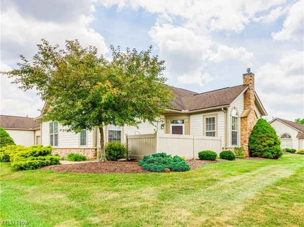 611 Crossings Cir, Tallmadge, OH 44278