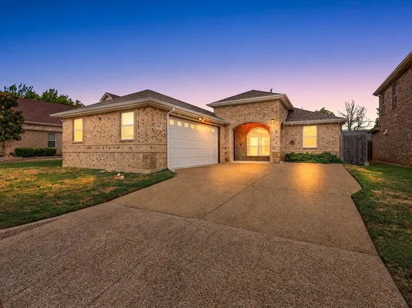 3807 Winding Rd, Arlington, TX 76016