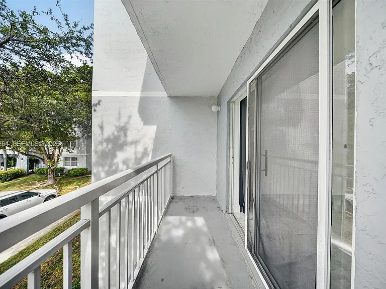 8540 SW 212th St #202 — Photo 23