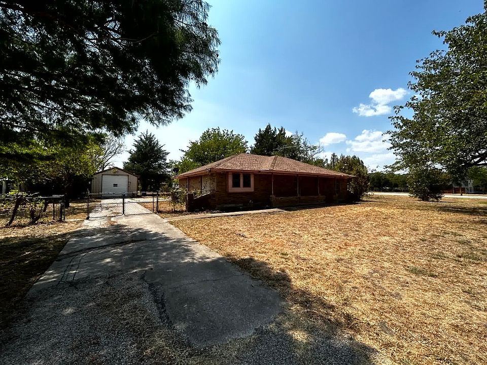 1st image of 101 Wagon Wheel Ln