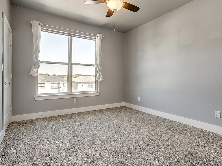 2822 Addison Park Ln #2822-2028 — Photo 23