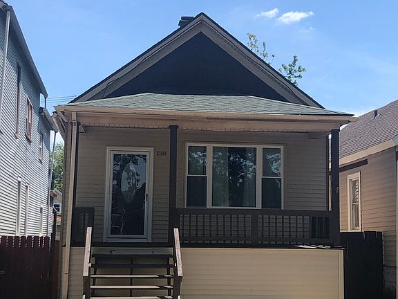 3rd image of 10333 S Avenue N