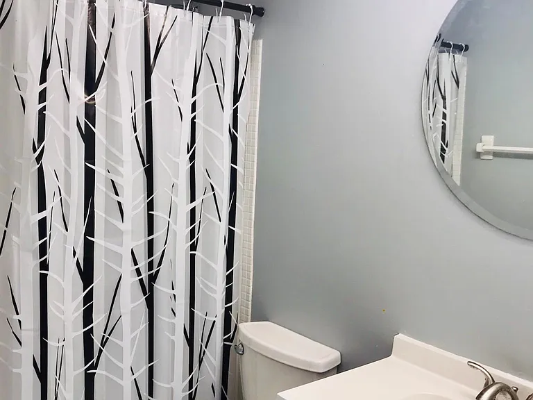 9740 Bunker Hill Ln — Photo 4