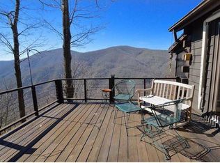 1325 Scenic View Rd, Maggie Valley, NC 28751