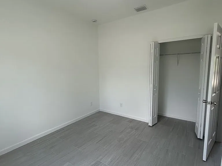749 Pacific St — Photo 13