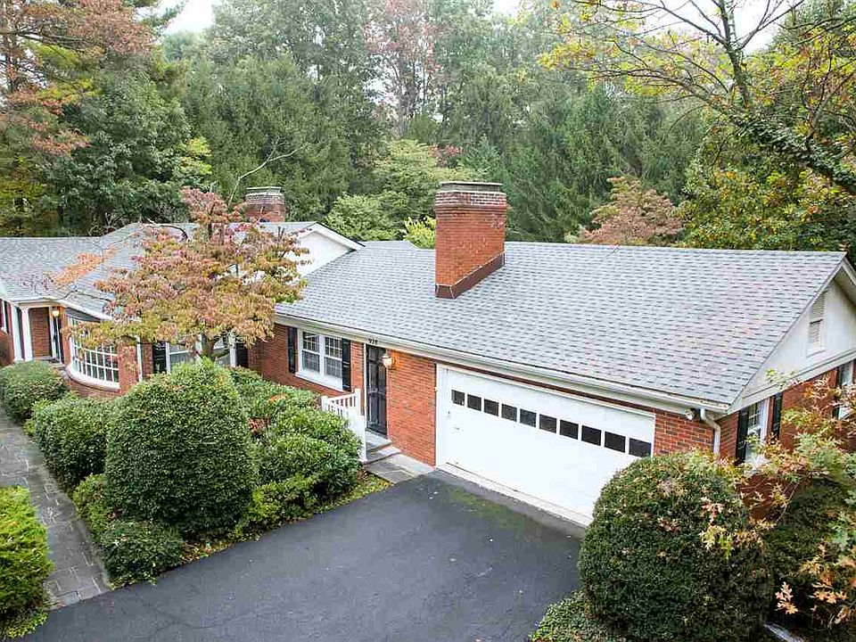 928 Oak Hill Dr, Harrisonburg, VA 22801 Zillow