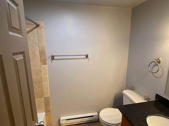 3rd image of 5205 39th Ave S #101