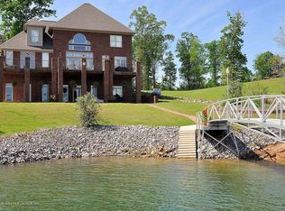 147 S Pointe Dr, Arley, AL 35541
